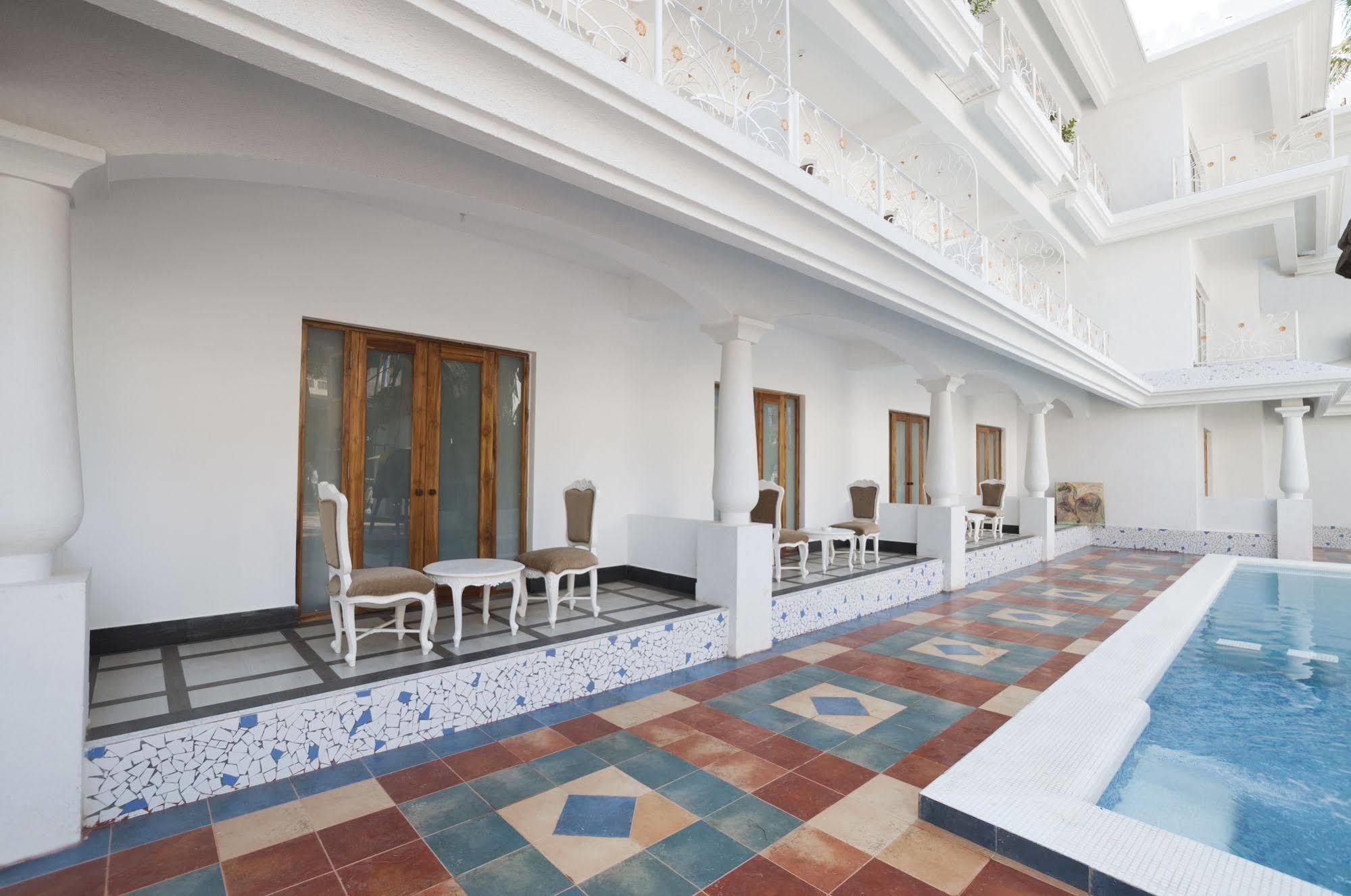 Pirache Art Hotel & Spa, Calangute Ngoại thất bức ảnh